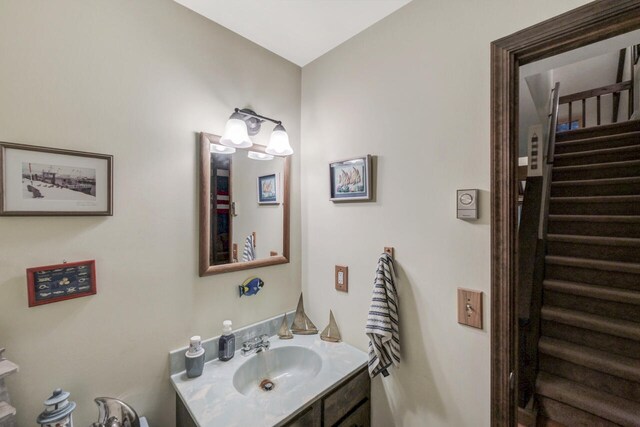 1280 Longrifle Rd, Pocono Pines, PA 18350
