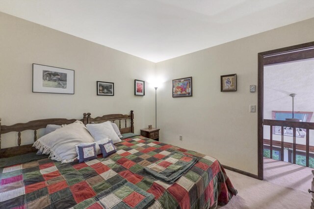 1280 Longrifle Rd, Pocono Pines, PA 18350