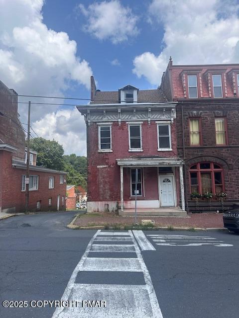 622 Mahantongo St St, Pottsville, PA 17901 - photo 2