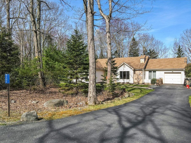 205 Flatbrook Way, Milford, PA 18337 - ranch-style home featuring driveway and an attached garage
