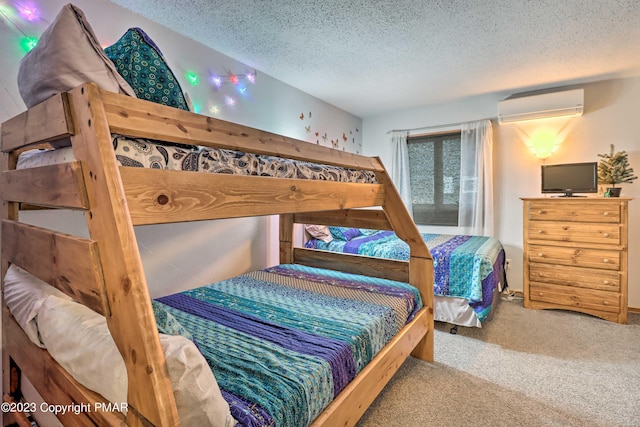 296 Overlook Way, Tannersville, PA 18372 - carpeted bedroom with a textured ceiling and a wall mounted AC