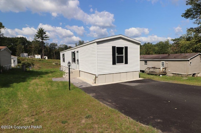 4003 Mountain Vista Rd, Stroudsburg PA, 18360, 2 bedrooms, 2 baths house for sale