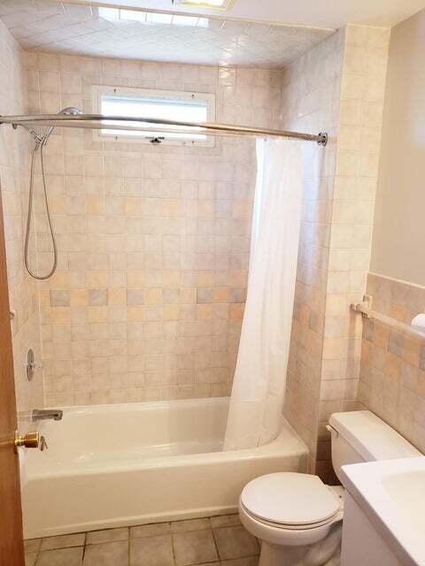 25-29 N 2nd St, Stroudsburg, PA 18360 - photo 12