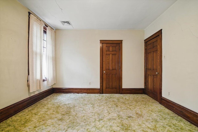 639 Iron St, Lehighton, PA 18235 - carpeted spare room featuring baseboards