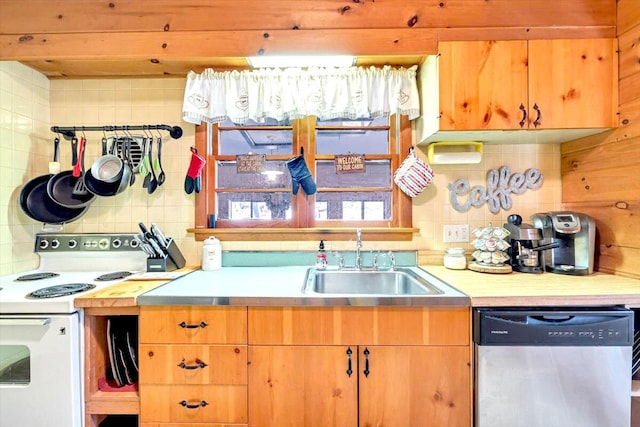 kitchen with a sink, decorative backsplash, dishwasher, and white range with electric cooktop