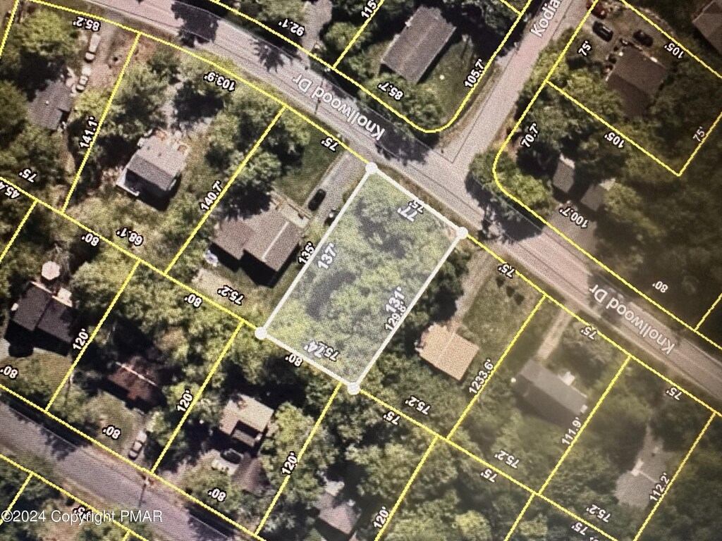 384 Knollwood Dr, Tobyhanna, PA 18466