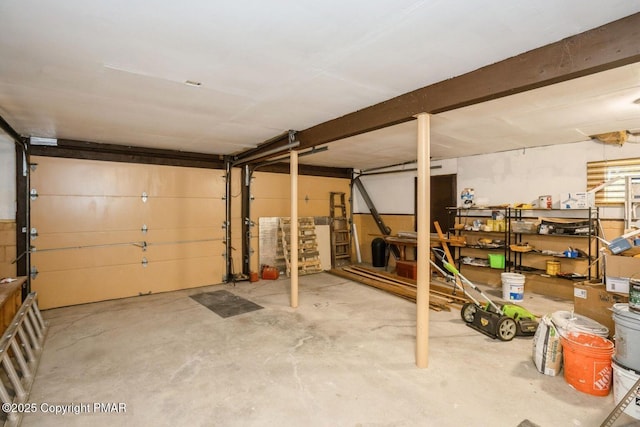 234 Saturn Dr, Bushkill, PA 18324 - view of garage