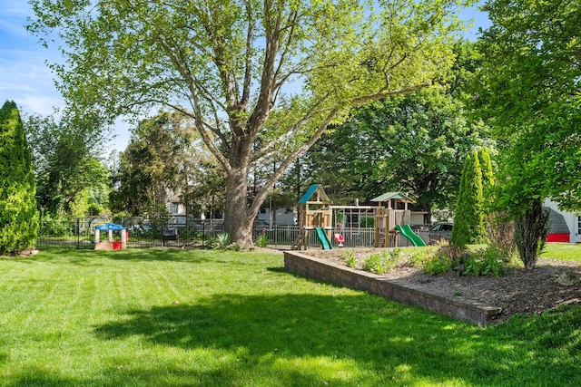 631 Main St, Tatamy, PA 18085 - view of yard featuring a playground