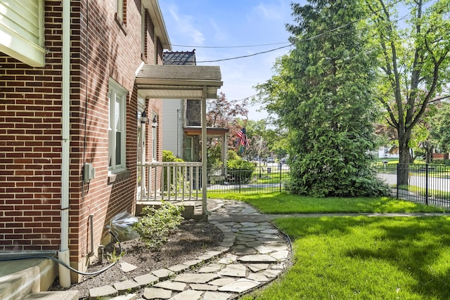 631 Main St, Tatamy, PA 18085 - view of yard