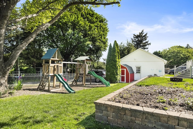 631 Main St, Tatamy, PA 18085 - view of yard