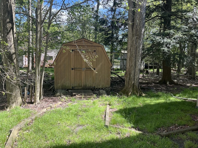 1076 Knollwood Dr, Tobyhanna, PA 18466 - view of shed