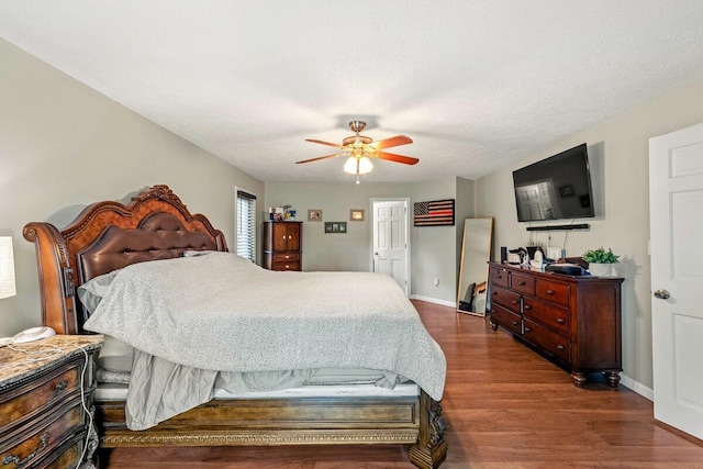 108 Bayberry Ct, Stroudsburg, PA 18360 - bedroom with wood finished floors and ceiling fan