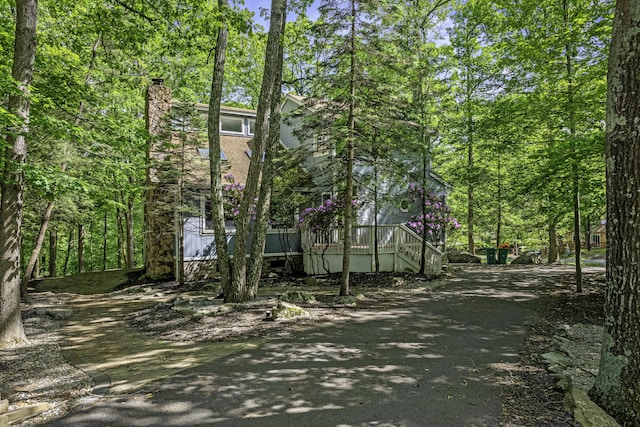 108 Bayberry Ct, Stroudsburg, PA 18360 - view of asphalt driveway