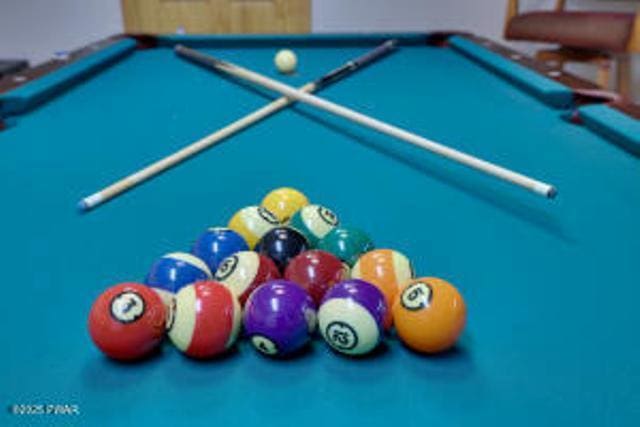 7 Shore Line Dr, Lakeville, PA 18438 - detailed view of billiards table