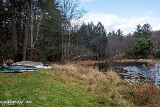 Hidden Holw, Hawley, PA 18428
