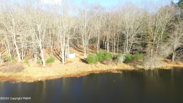 Hidden Holw, Hawley, PA 18428