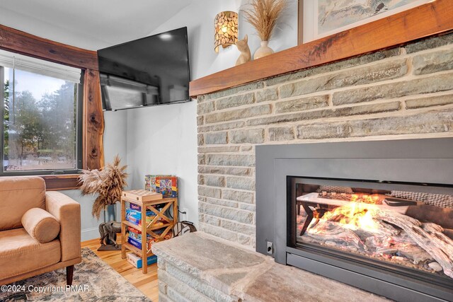 368 Stillwater Dr, Pocono Summit, PA 18346
