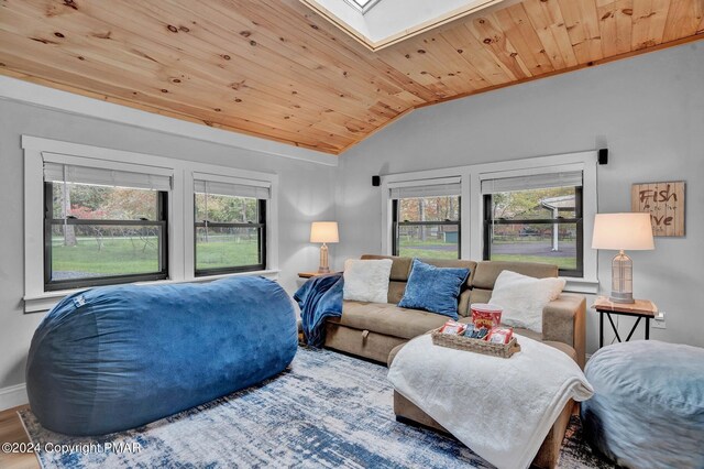 368 Stillwater Dr, Pocono Summit, PA 18346