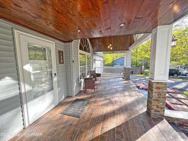 158 Davis Cir, Bushkill, PA 18324 - view of porch