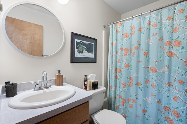 130 Ruffed Grouse Rd, Bushkill, PA 18324 - bathroom featuring vanity and a shower with curtain