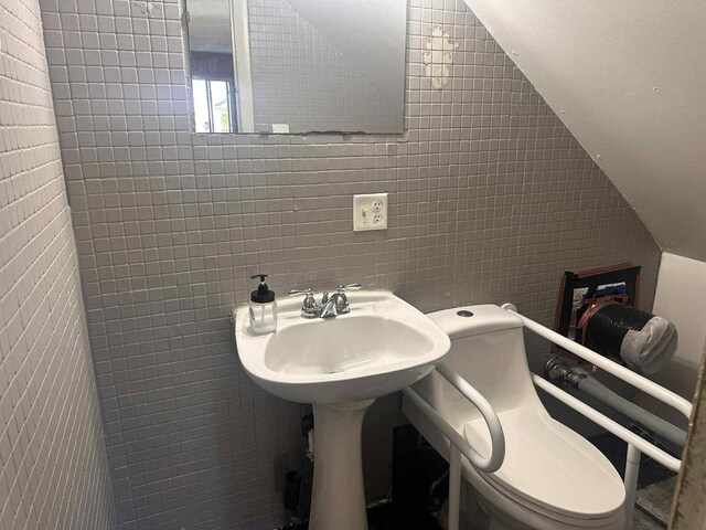 9050 Idlewild Dr, Tobyhanna, PA 18466 - photo 10