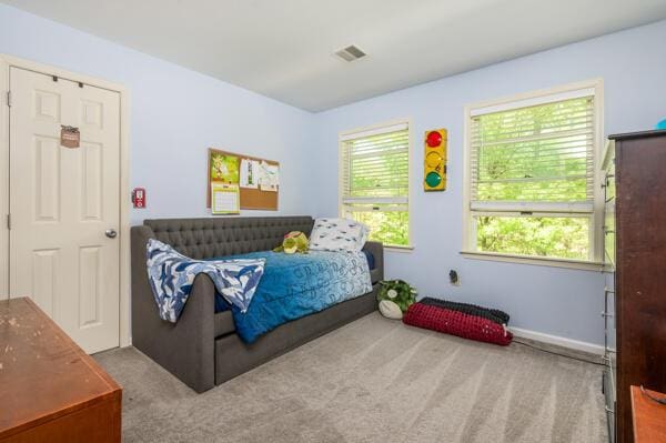 view of carpeted bedroom