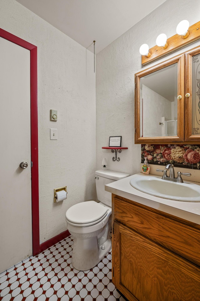 1117 Belaire Dr, East Stroudsburg, PA 18301 - half bath with vanity and a textured wall