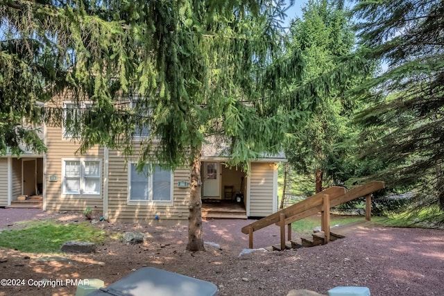 480 Spruce Dr, Tannersville, PA 18372 - view of front of home