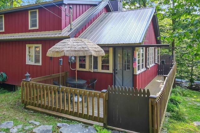 view of front of home with a deck