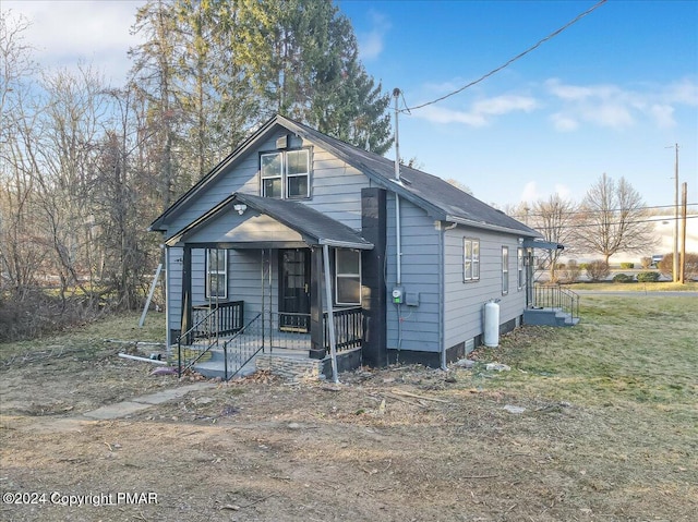 bungalow with a porch