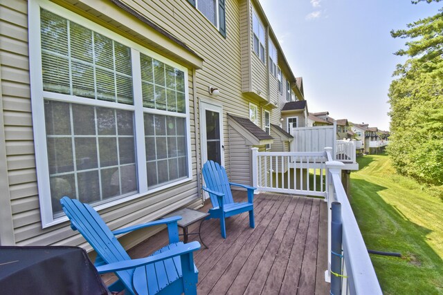 1785 Big Ridge Dr, East Stroudsburg, PA 18302 - wooden terrace featuring a lawn and a residential view