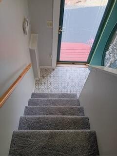 1293 Winding Way, Tobyhanna, PA 18466 - view of stairs