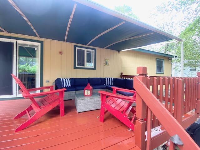 1293 Winding Way, Tobyhanna, PA 18466 - deck with an outdoor hangout area