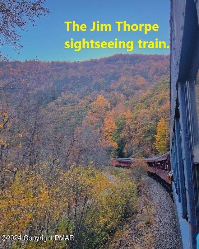 A141 Rosewood Dr, Jim Thorpe, PA 18229
