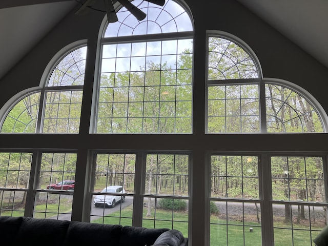 detailed view of ceiling fan