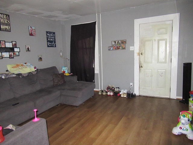 369 W Water St, Lansford, PA 18232 - photo 3