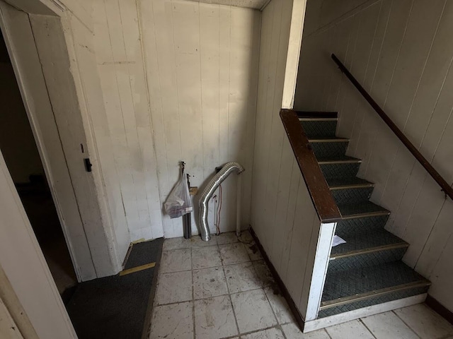 5 S 9th St, Stroudsburg, PA 18360 - staircase with wooden walls