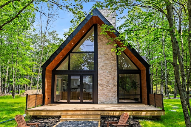 2154 Valleyview Dr, Bushkill, PA 18324 - rear view of house with an outdoor structure