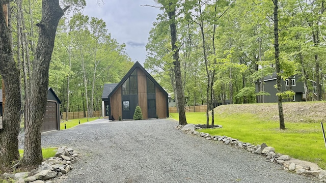 2154 Valleyview Dr, Bushkill, PA 18324 - view of front facade featuring driveway and a garage