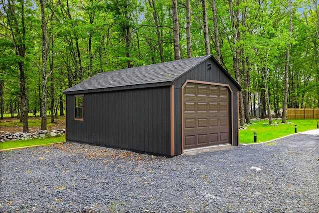 2154 Valleyview Dr, Bushkill, PA 18324 - detached garage featuring a forest view