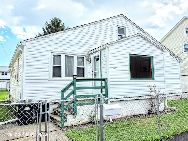 546 W Main St, Weatherly, PA 18255 - photo 1
