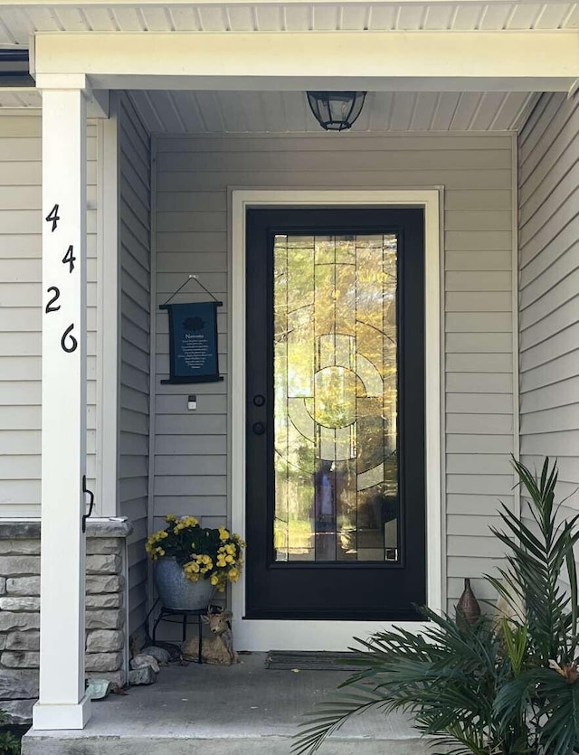4426 Skyline Dr, Canadensis, PA 18325 - entrance to property featuring a porch