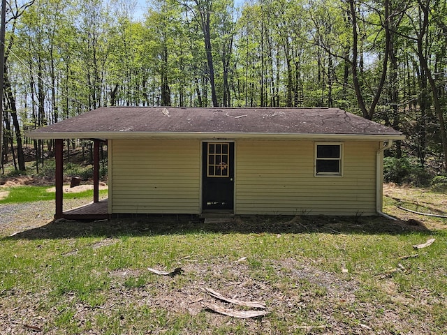 135 Marsh Rd, Stroudsburg, PA 18360 - view of outbuilding with entry steps