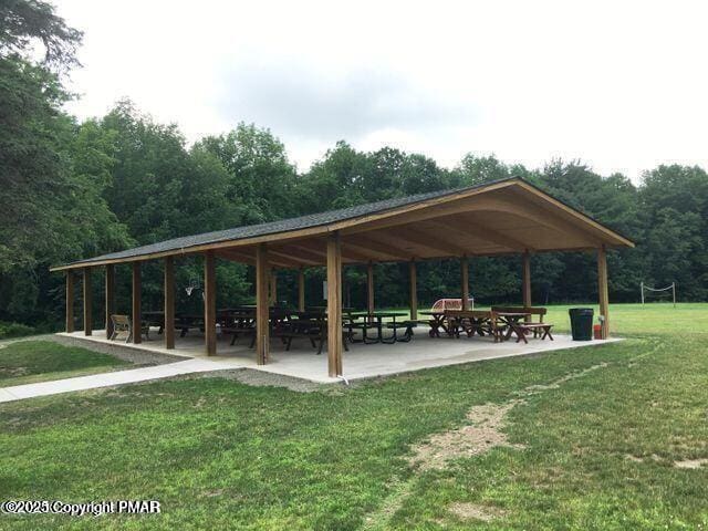 131L Sheridan Rd, Hawley, PA 18428 - view of community with a gazebo and a lawn