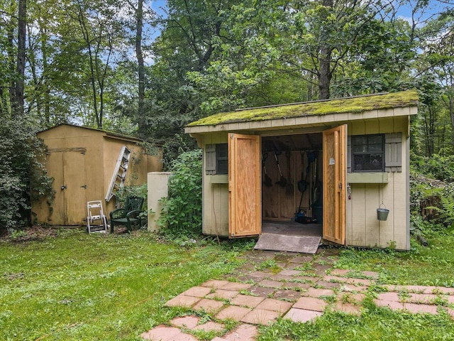 2125 Sassafras Ln, Kunkletown, PA 18058 - view of shed