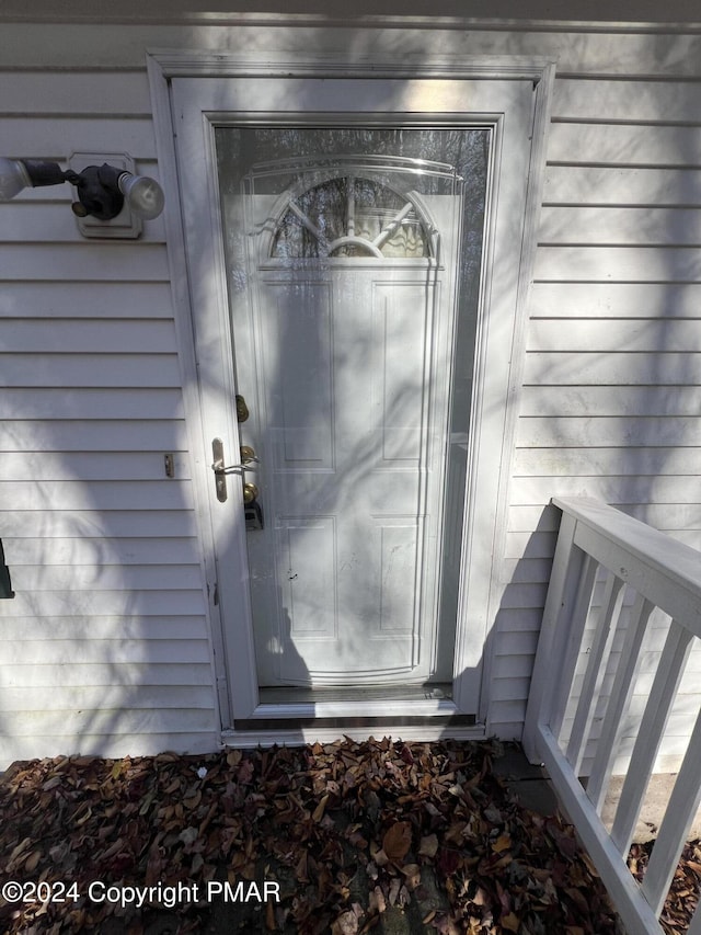 view of entrance to property