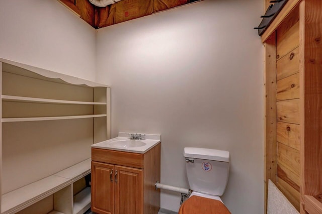 14 E Point Rd, Albrightsville, PA 18210 - half bathroom featuring toilet and vanity