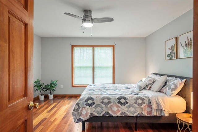 392 Hemlock Dr, Tobyhanna, PA 18466 - bedroom with light wood-style floors, baseboards, and a ceiling fan