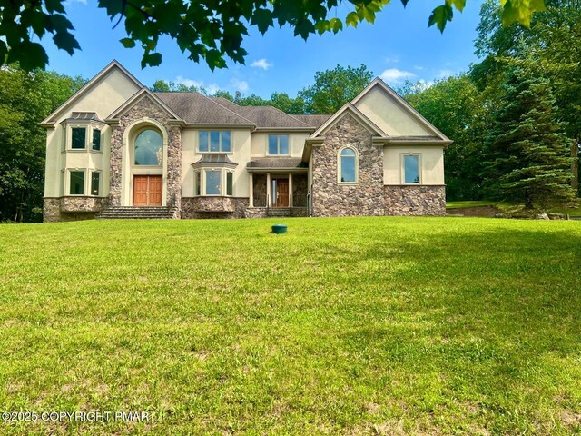 707 Kennedy Ct, East Stroudsburg, PA 18301