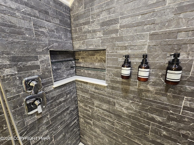 195 Hyland Dr, East Stroudsburg, PA 18301 - photo 82